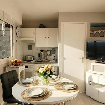 Bella Marine, A 2 Pas De La Apartment *